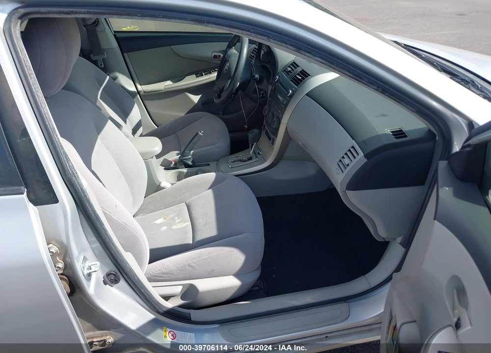 2011 TOYOTA COROLLA LE VIN: JTDBU4EE8B9155094