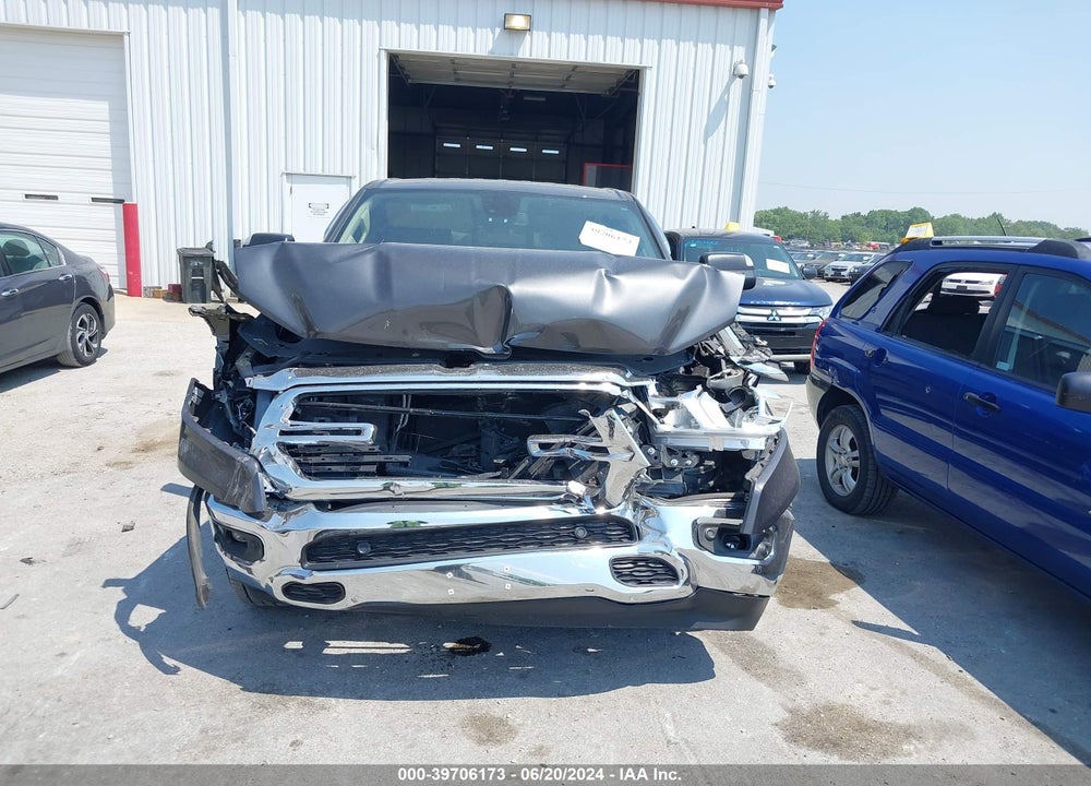 2019 RAM 1500 BIG HORN/LONE STAR 4X4 5'7 BOX VIN: 1C6SRFFT7KN645485