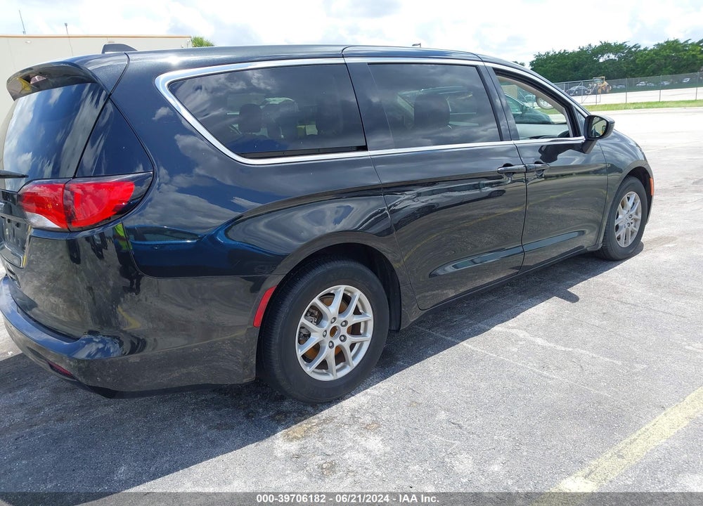 2022 CHRYSLER VOYAGER LX VIN: 2C4RC1CG4NR218470