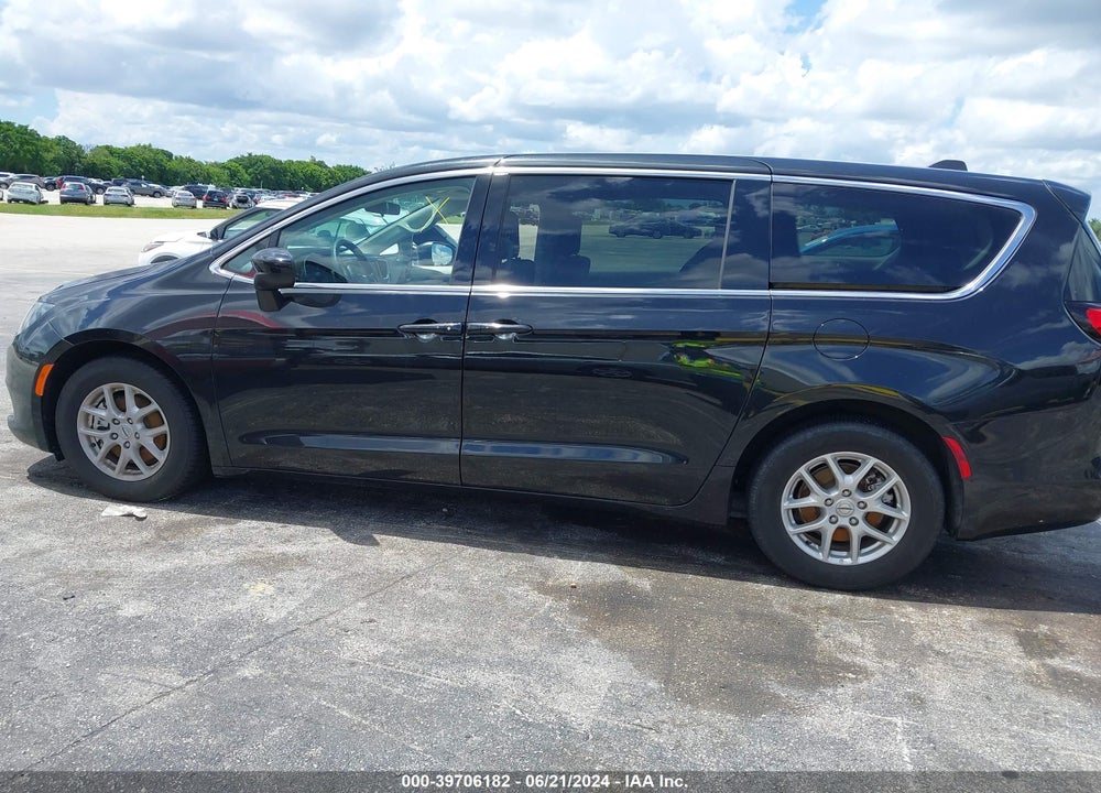 2022 CHRYSLER VOYAGER LX VIN: 2C4RC1CG4NR218470