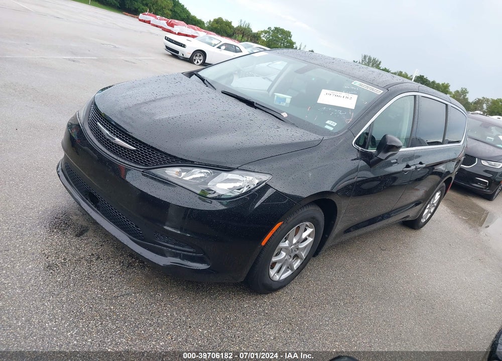 2022 CHRYSLER VOYAGER LX VIN: 2C4RC1CG4NR218470