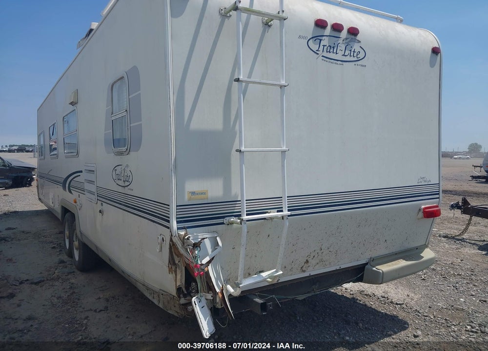 2002 R-VISION TRAIL LITE 8280 VIN: 4WY200P2621078821