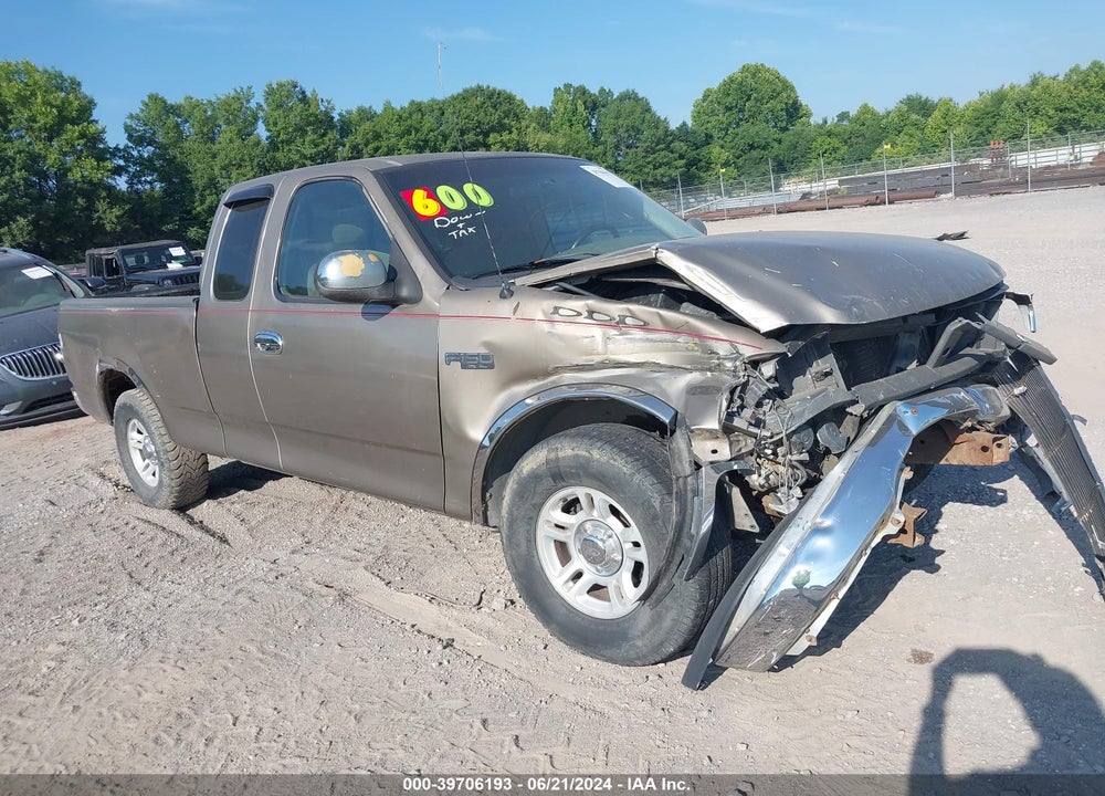 2001 FORD F-150 XL/XLT VIN: 1FTZX17261NB39165