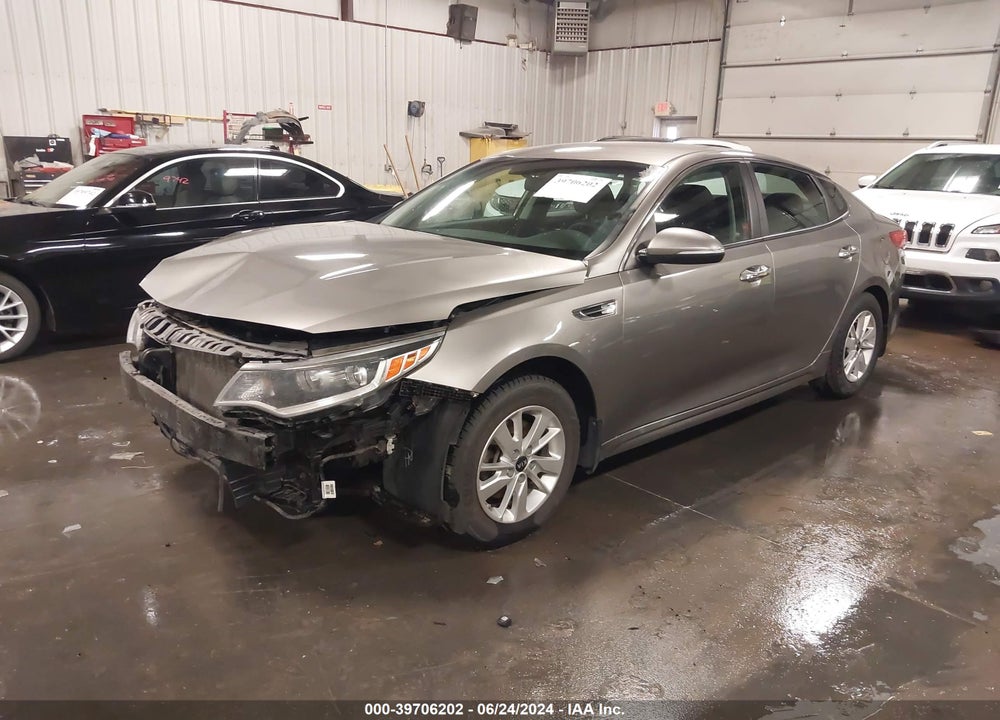 2016 KIA OPTIMA LX VIN: 5XXGT4L33GG092748
