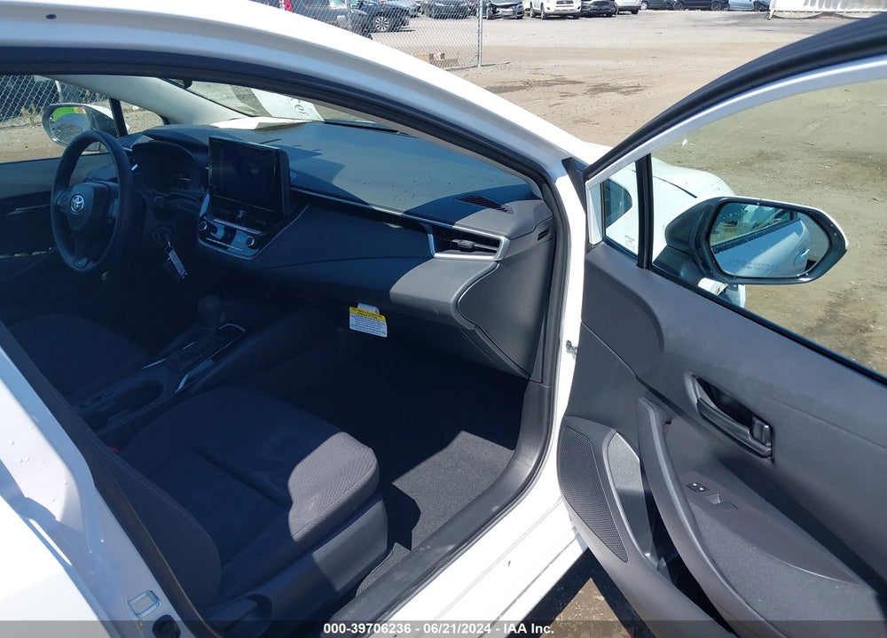 2024 TOYOTA COROLLA LE VIN: 5YFB4MDE6RP131916
