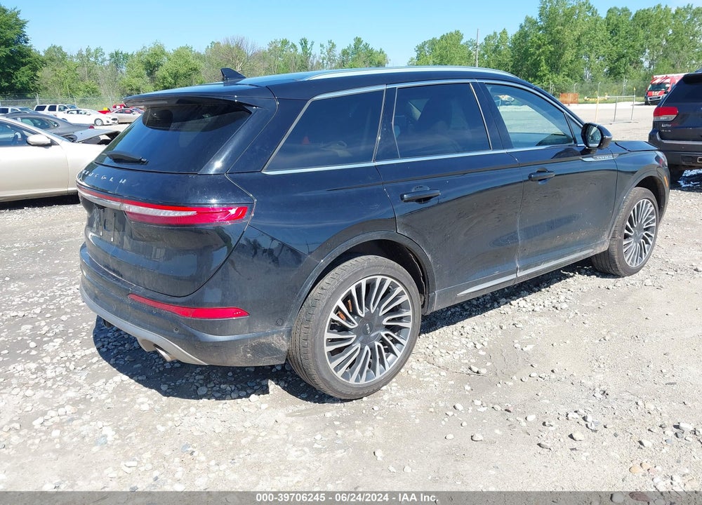 2021 LINCOLN CORSAIR RESERVE VIN: 5LMCJ2DH4MUL12111