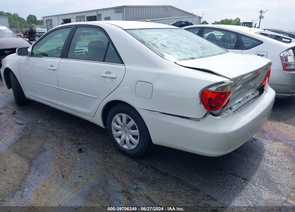 2005 TOYOTA CAMRY LE VIN: 4T1BE32K95U613286