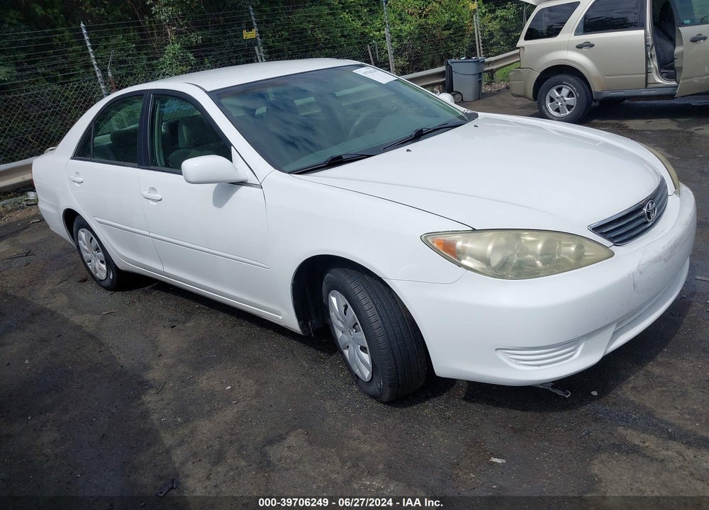 2005 TOYOTA CAMRY LE VIN: 4T1BE32K95U613286