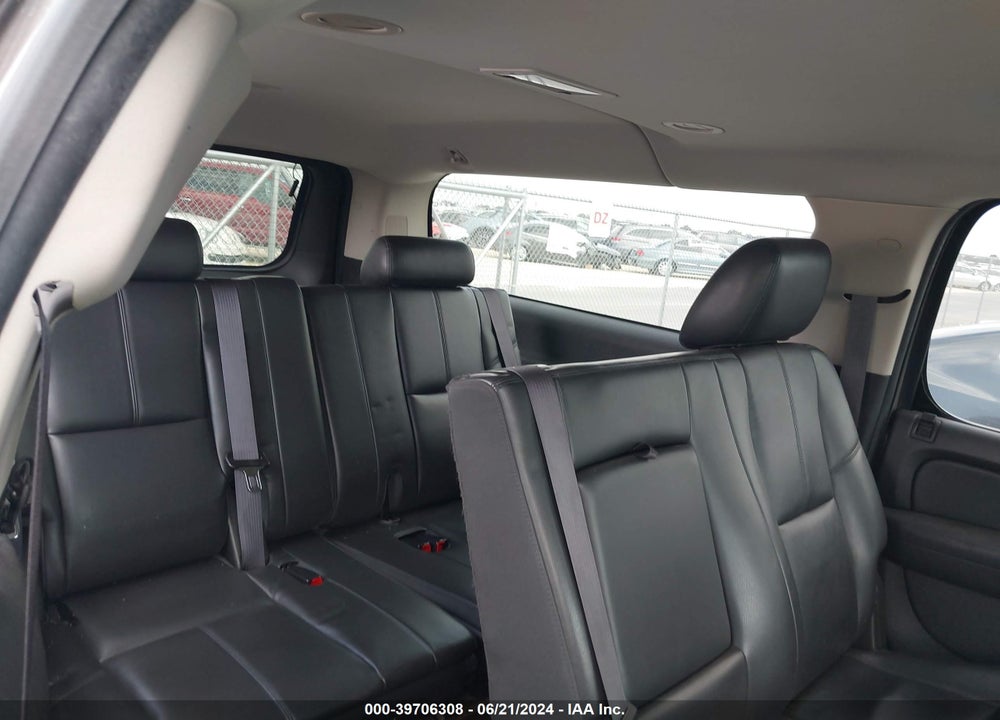2014 GMC YUKON XL 1500 VIN: 1GKS2KE70ER102121