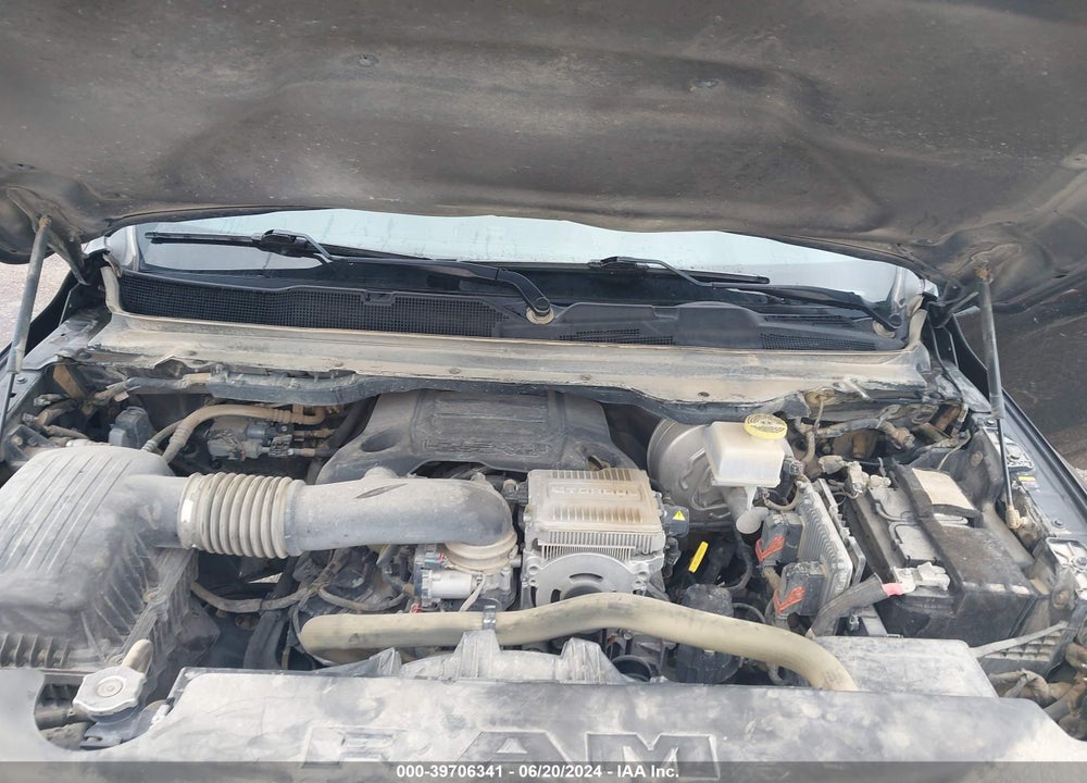 2022 RAM 1500 BIG HORN 4X4 5'7 BOX VIN: 1C6SRFFT3NN410196