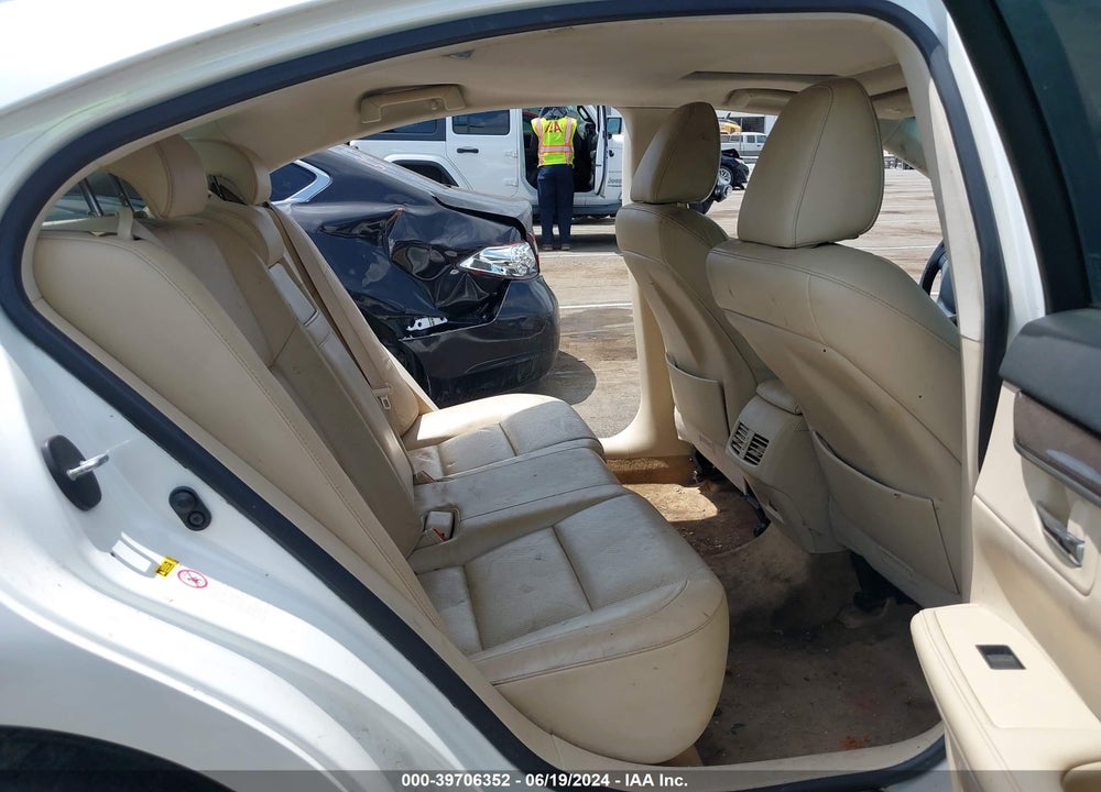 2014 LEXUS ES 350 VIN: JTHBK1GGXE2089503