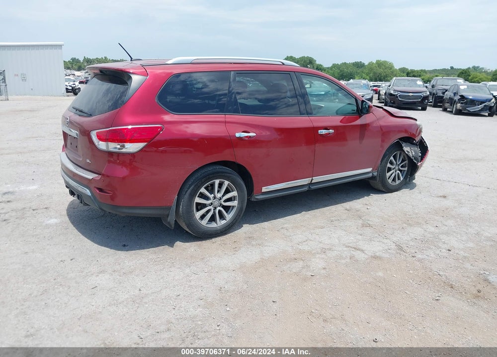 2015 NISSAN PATHFINDER SL VIN: 5N1AR2MN4FC618937