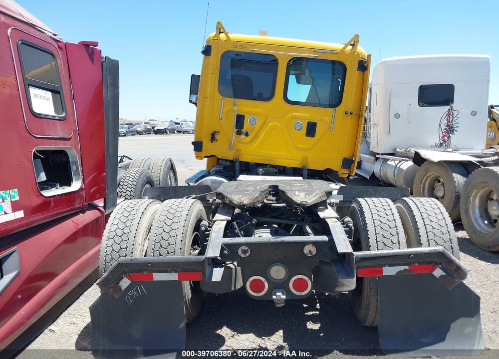 2013 FREIGHTLINER CASCADIA 125 VIN: 1FUBGDDV2DSBU4950