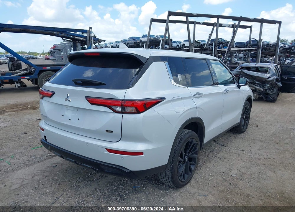 2024 MITSUBISHI OUTLANDER SE BLACK EDITION W/PANO ROOF VIN: JA4J3VA87RZ050605