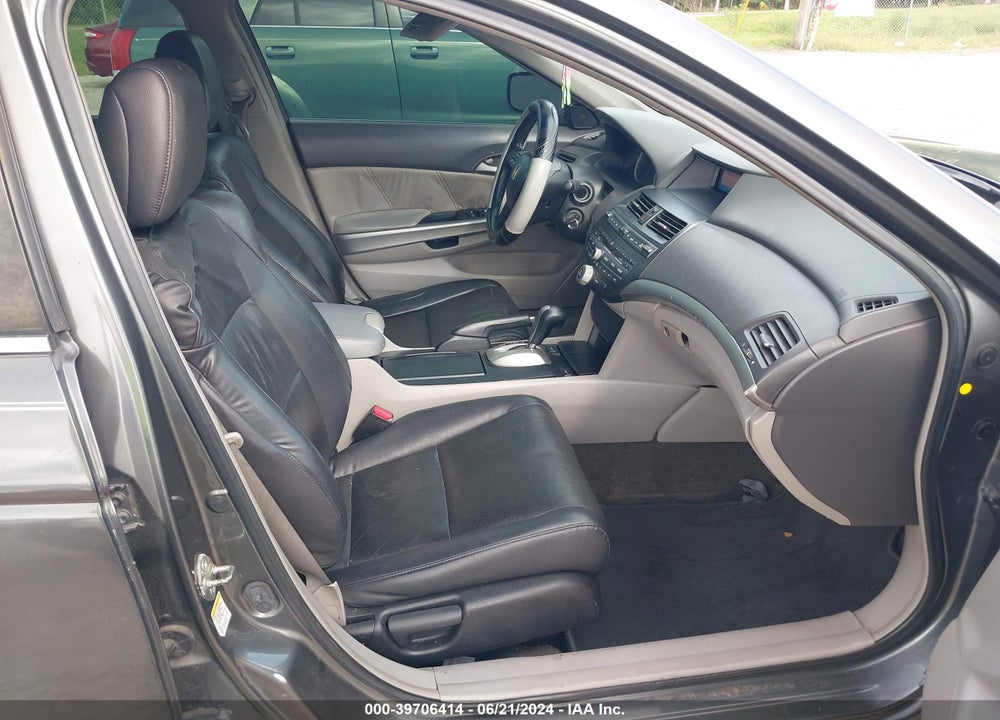 2009 HONDA ACCORD 2.4 EX-L VIN: 1HGCP26859A075092