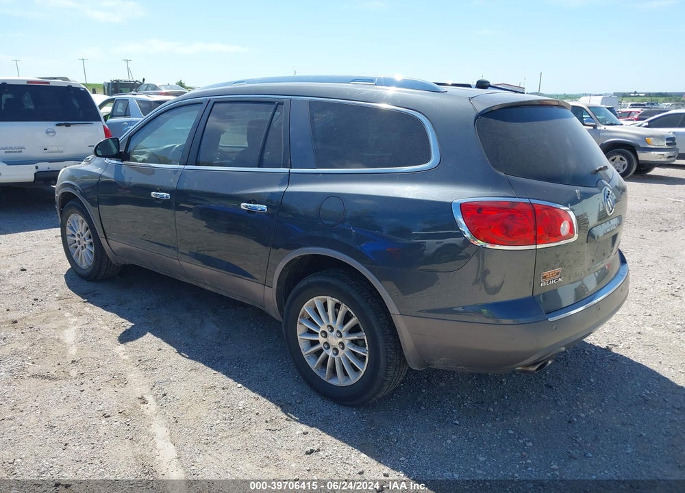 2011 BUICK ENCLAVE 1XL VIN: 5GAKVBED8BJ153838