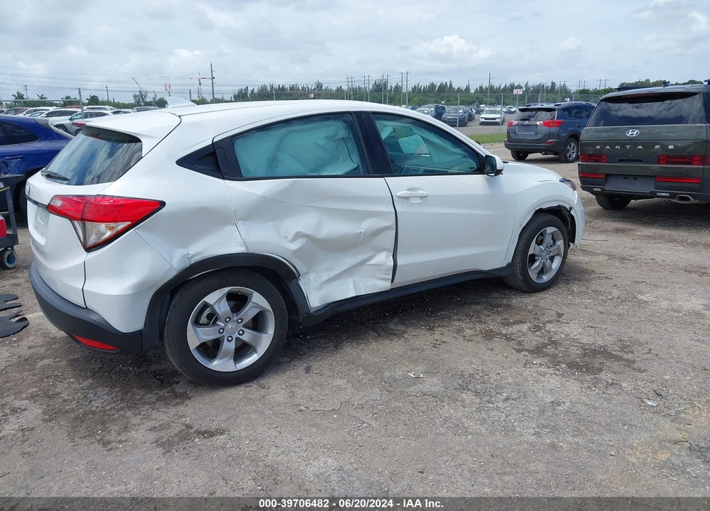 2022 HONDA HR-V 2WD LX VIN: 3CZRU5H32NM741398