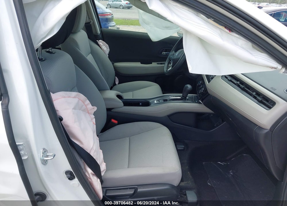 2022 HONDA HR-V 2WD LX VIN: 3CZRU5H32NM741398