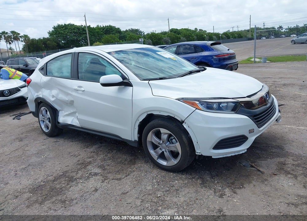 2022 HONDA HR-V 2WD LX VIN: 3CZRU5H32NM741398