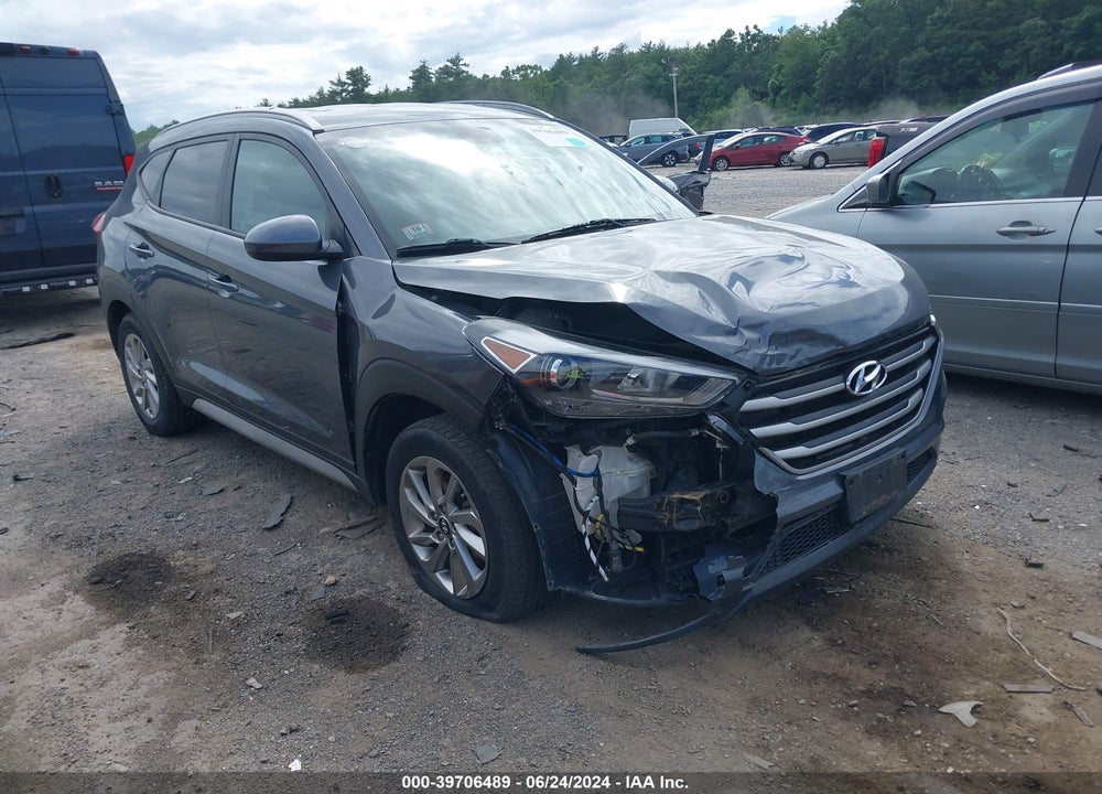 2018 HYUNDAI TUCSON SEL VIN: KM8J3CA47JU752458