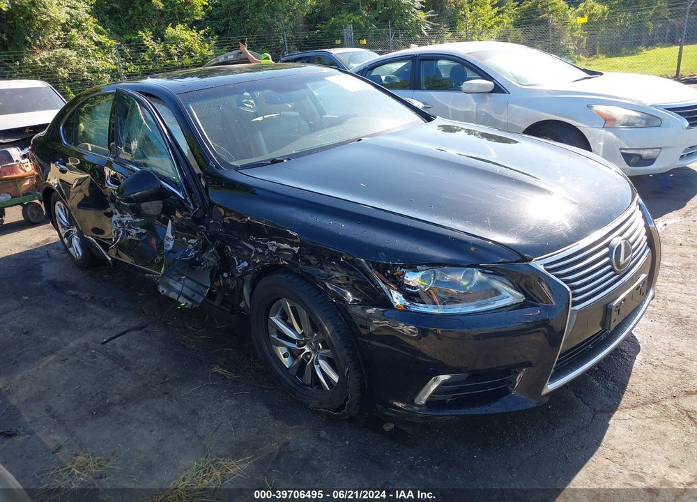 2015 LEXUS LS 460 VIN: JTHCL5EFXF5024279
