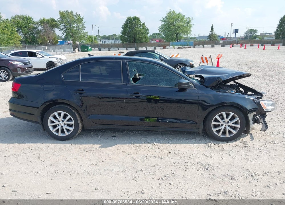 2015 VOLKSWAGEN JETTA 1.8T SE VIN: 3VWD17AJ5FM218081