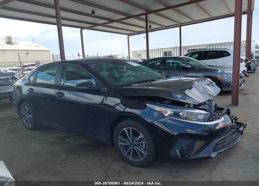 2024 KIA FORTE LXS VIN: 3KPF24AD6RE714832