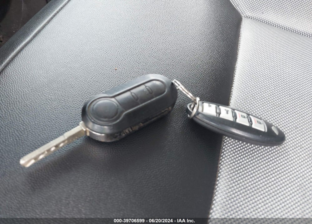 2018 RAM PROMASTER 2500 HIGH ROOF 159 WB VIN: 3C6TRVDGXJE104471