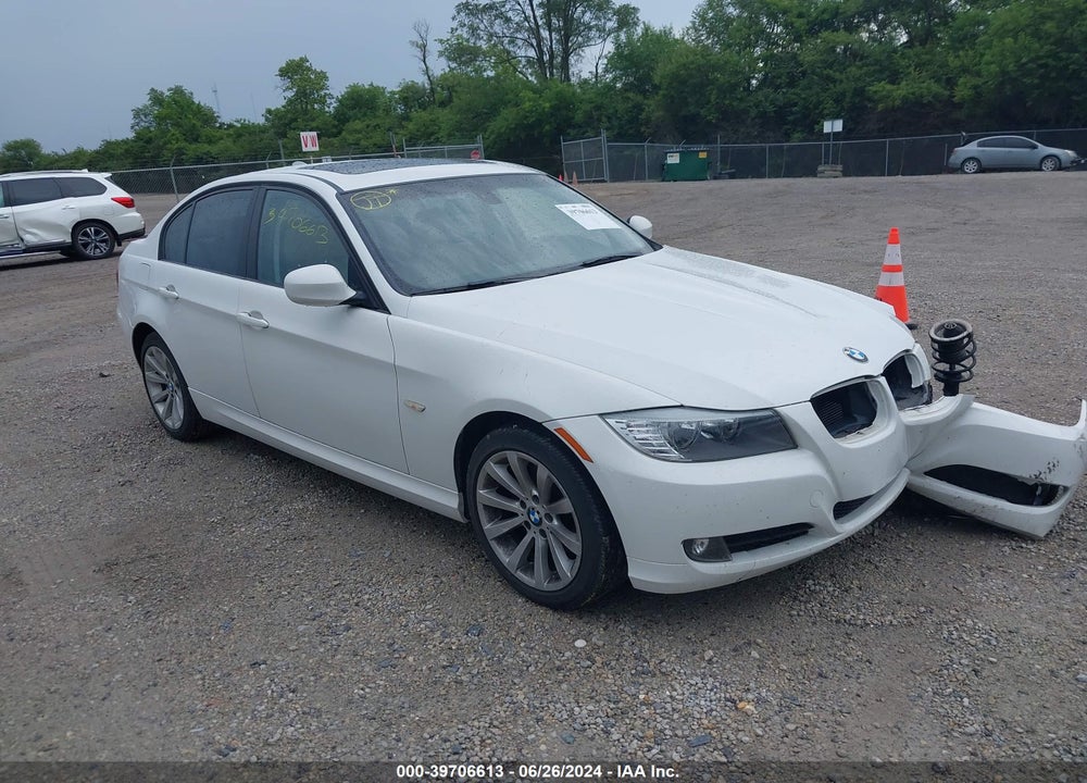 2011 BMW 328I VIN: WBAPH5C53BF093217