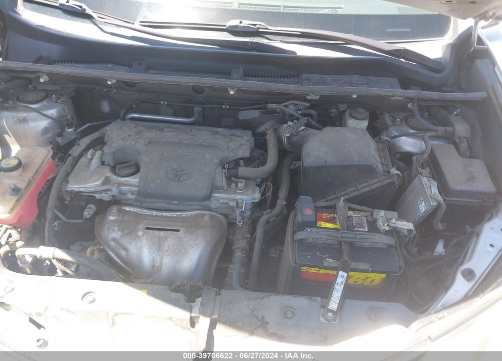 2015 TOYOTA RAV4 XLE VIN: 2T3WFREV9FW136780