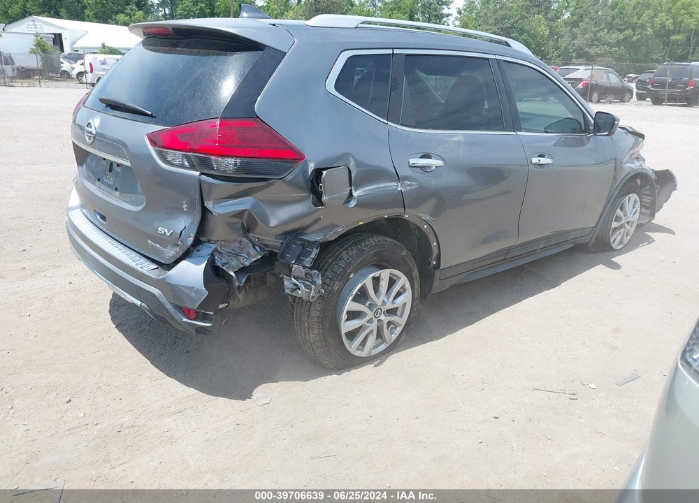 2017 NISSAN ROGUE SV VIN: KNMAT2MT2HP618631