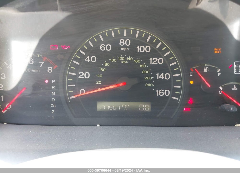 2005 HONDA ACCORD 3.0 EX VIN: 1HGCM66585A058108