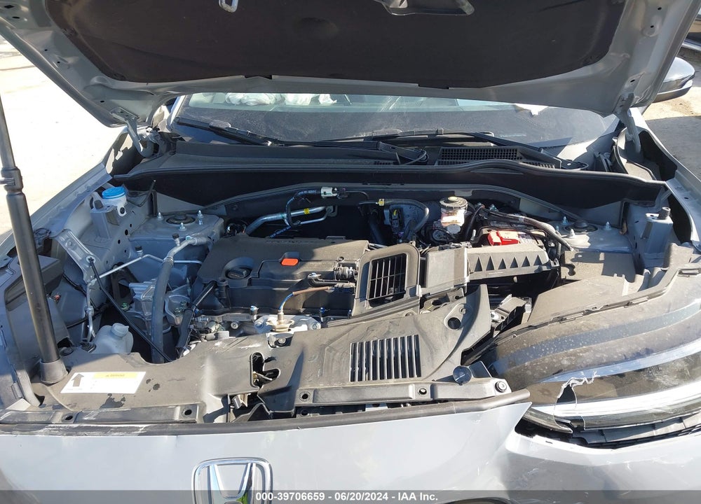2024 HONDA HR-V 2WD SPORT/2WD SPORT W/O BSI VIN: 3CZRZ1H53RM709884