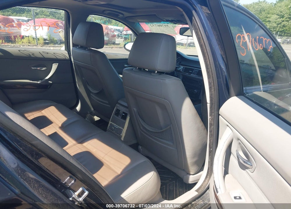 2007 BMW 328XI VIN: WBAVC735X7KP30524