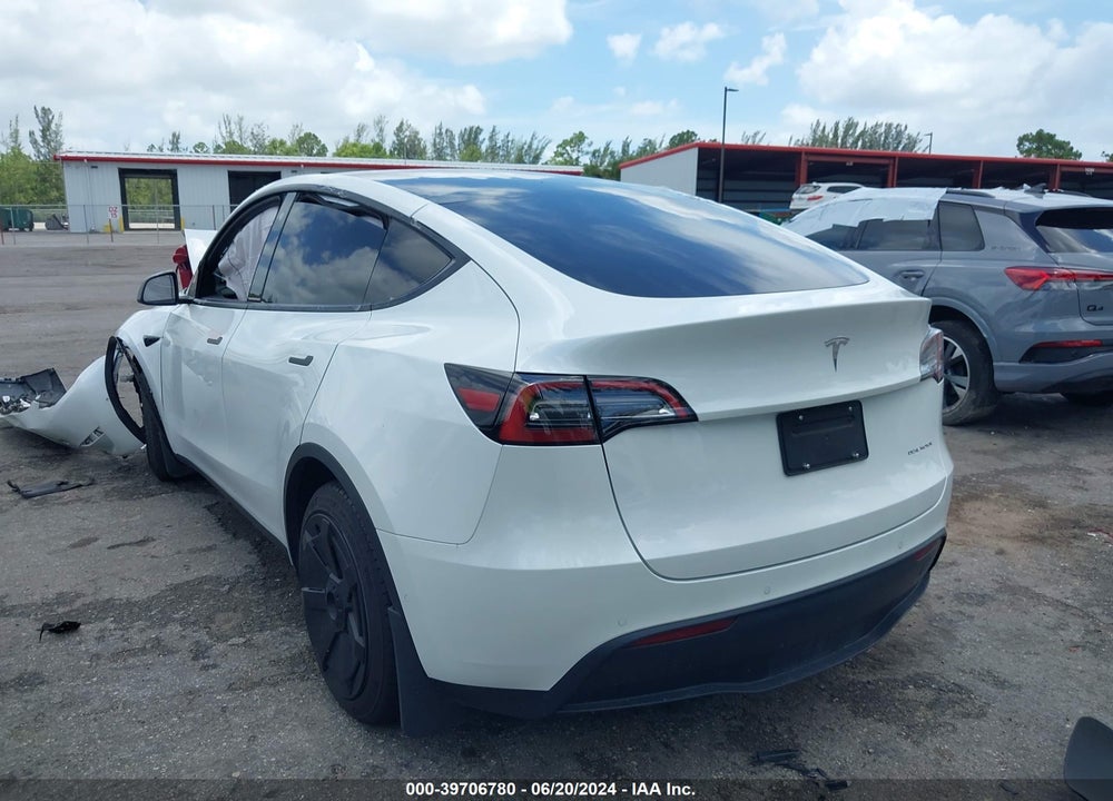 2021 TESLA MODEL Y LONG RANGE DUAL MOTOR ALL-WHEEL DRIVE VIN: 5YJYGDEE6MF173765