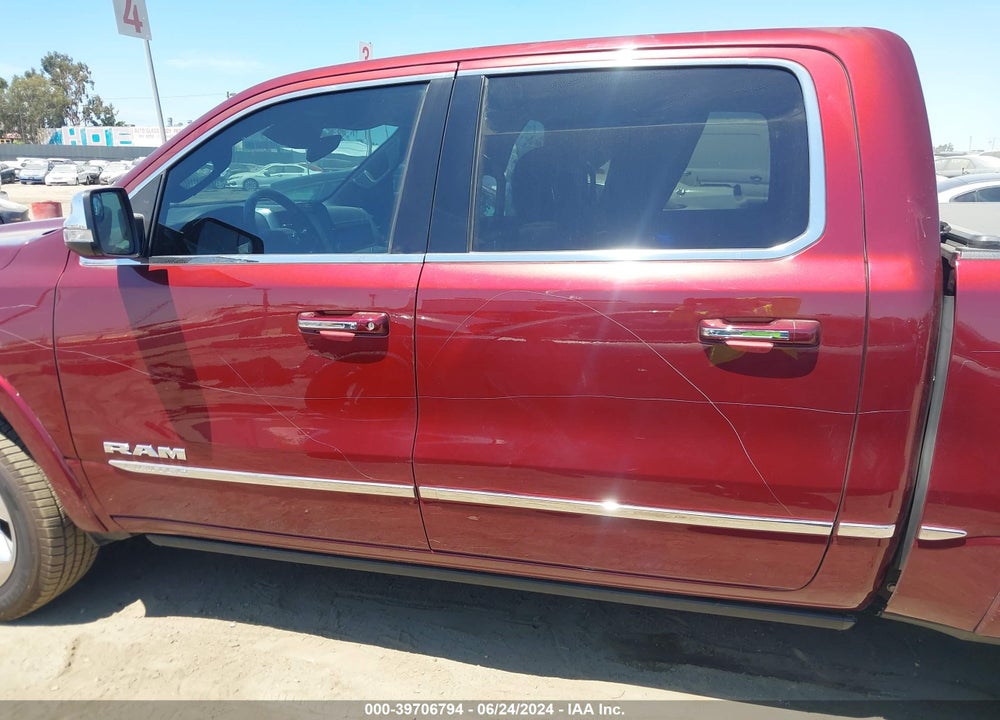 2020 RAM 1500 LIMITED 4X4 5'7 BOX VIN: 1C6SRFHT2LN385768