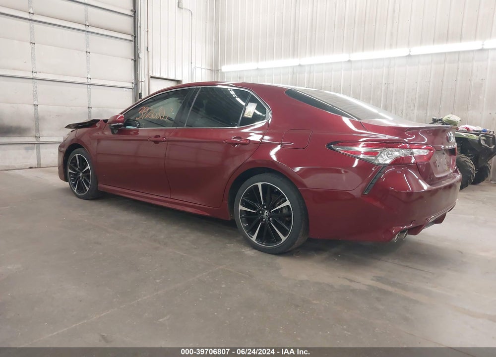 2018 TOYOTA CAMRY XSE VIN: 4T1B61HK5JU616222