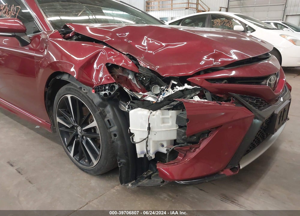 2018 TOYOTA CAMRY XSE VIN: 4T1B61HK5JU616222