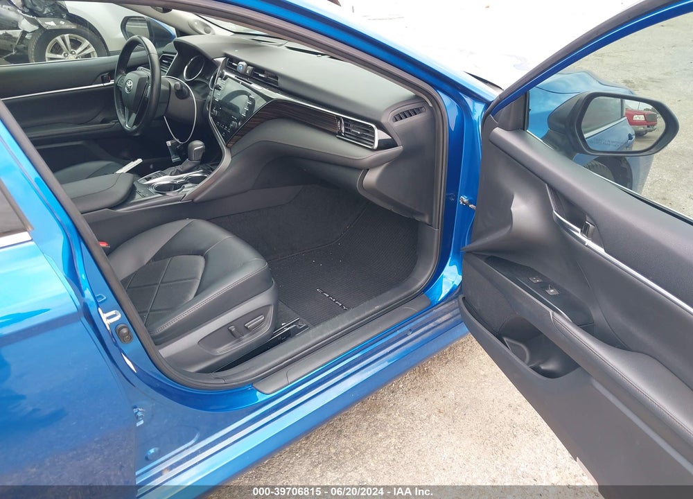 2019 TOYOTA CAMRY XLE V6 VIN: 4T1BZ1HK7KU024264