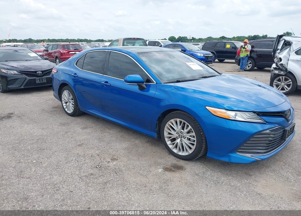 2019 TOYOTA CAMRY XLE V6 VIN: 4T1BZ1HK7KU024264