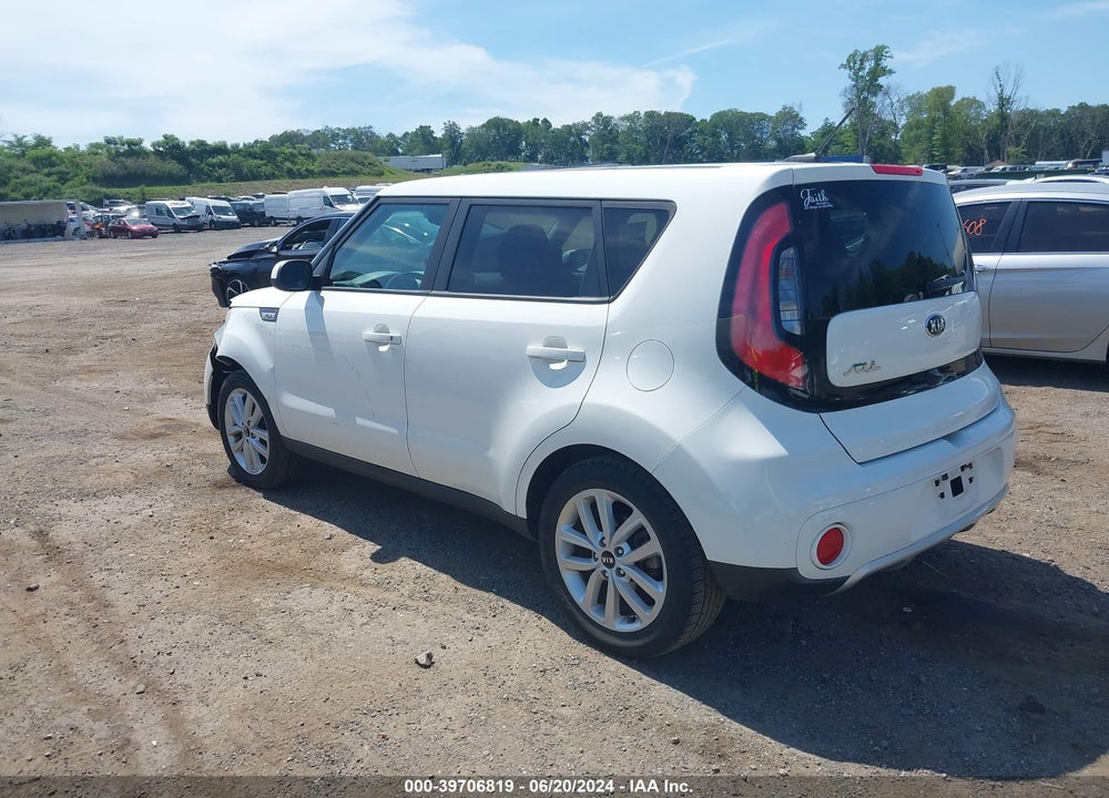2018 KIA SOUL VIN: KNDJP3A53J7606896