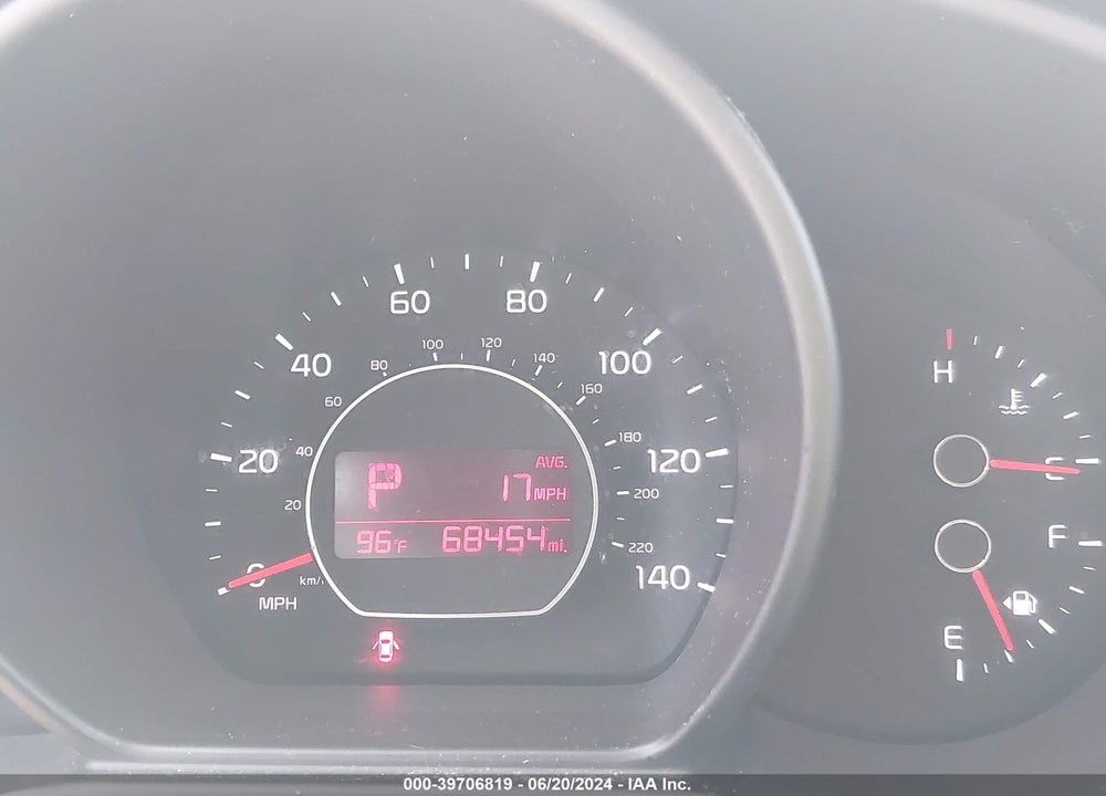 2018 KIA SOUL VIN: KNDJP3A53J7606896