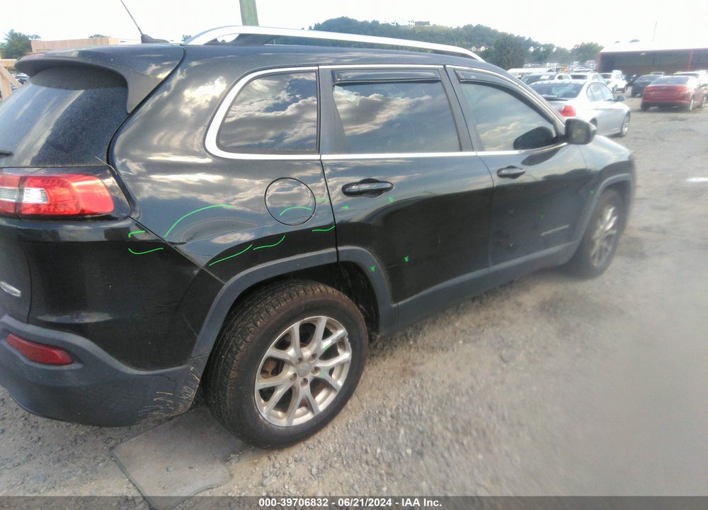 2014 JEEP CHEROKEE LATITUDE VIN: 1C4PJLCB7EW323721