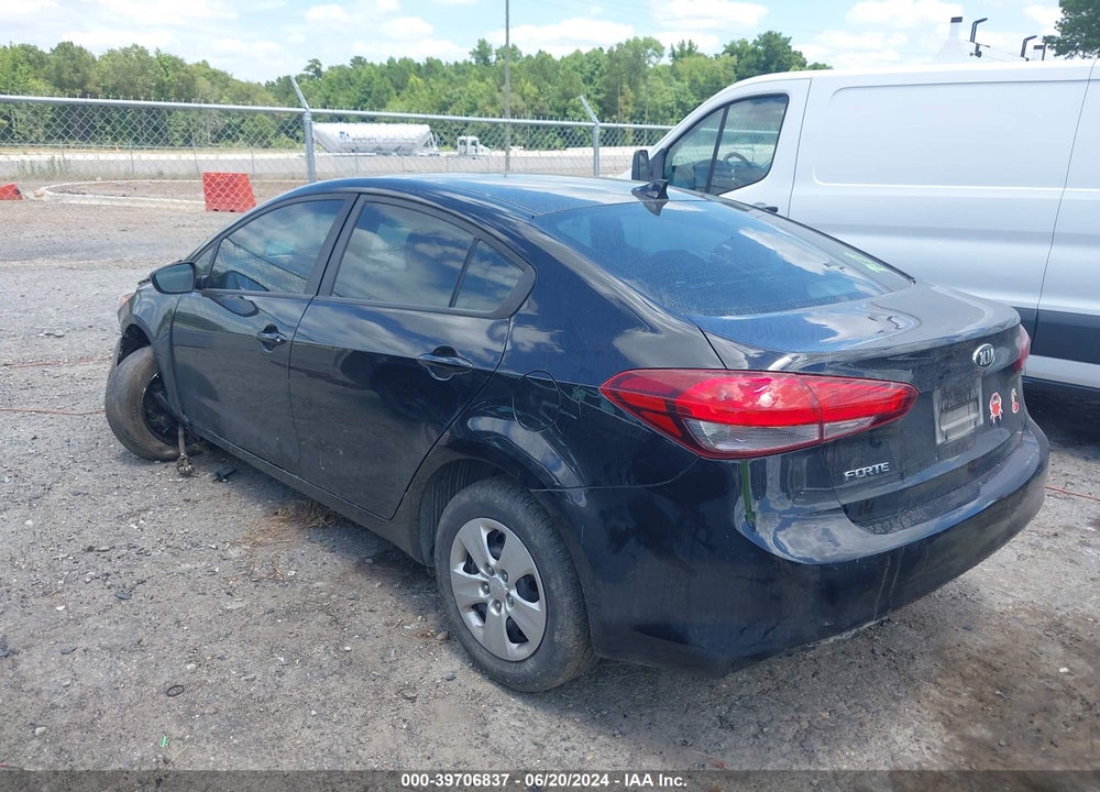 2017 KIA FORTE LX VIN: 3KPFK4A73HE030359