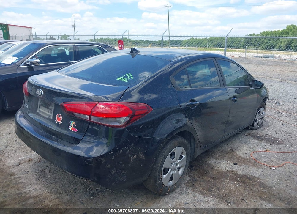 2017 KIA FORTE LX VIN: 3KPFK4A73HE030359