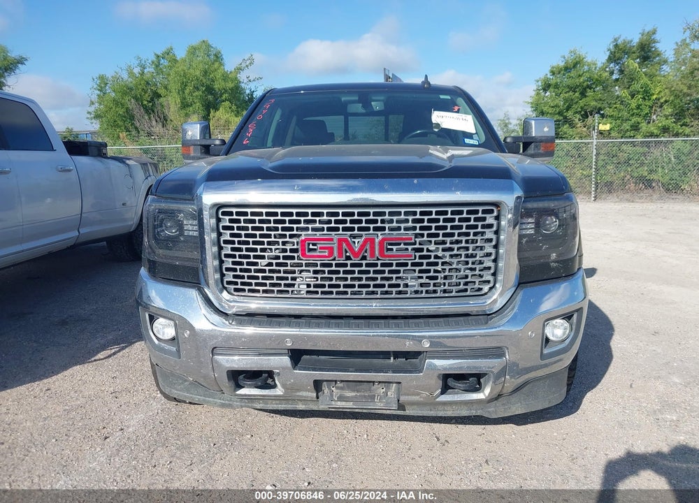 2017 GMC SIERRA 2500HD SLT VIN: 1GT12TEGXHF175774