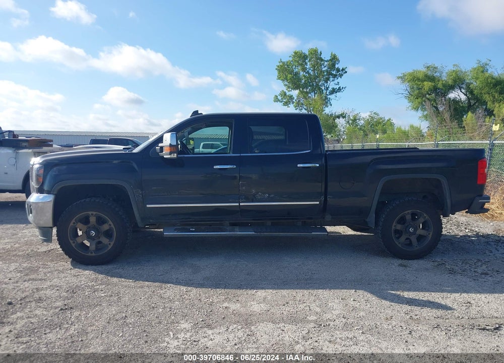 2017 GMC SIERRA 2500HD SLT VIN: 1GT12TEGXHF175774