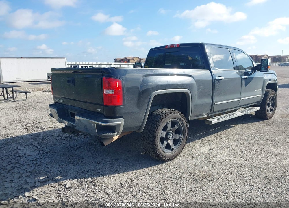 2017 GMC SIERRA 2500HD SLT VIN: 1GT12TEGXHF175774