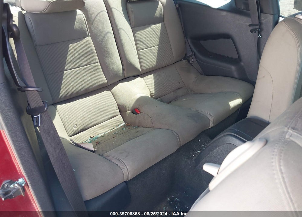 2014 FORD MUSTANG V6 VIN: 1ZVBP8AM2E5330363