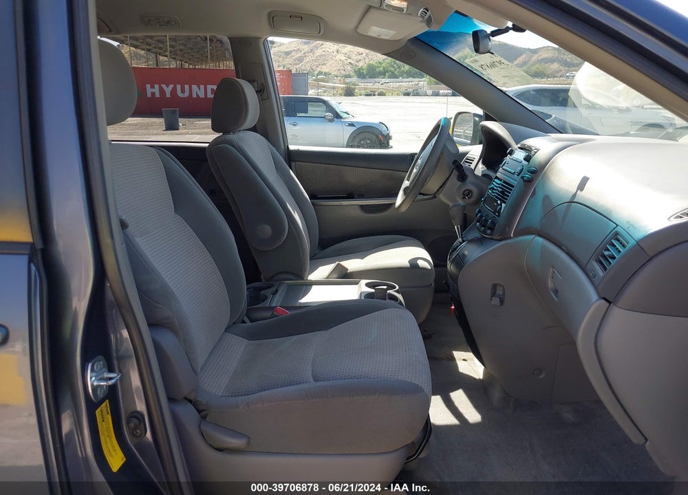 2006 TOYOTA SIENNA LE VIN: 5TDZA23CX6S566100